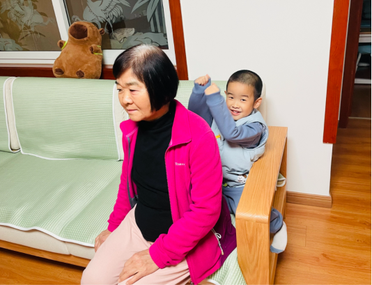 济南市历下区第一实验幼教集团重阳节活动纪实