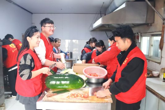 699c83985fcc59469c7ff0726fe7414e