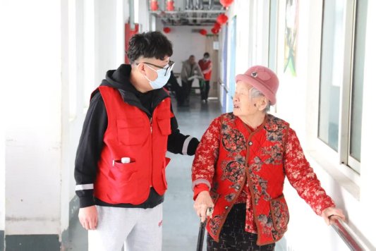 0ee43b5607693bcc75aee3ec950fcb0d