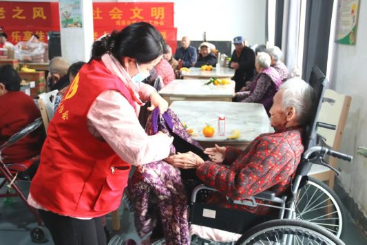 9479b61e69154b80ef08a3bf33494683