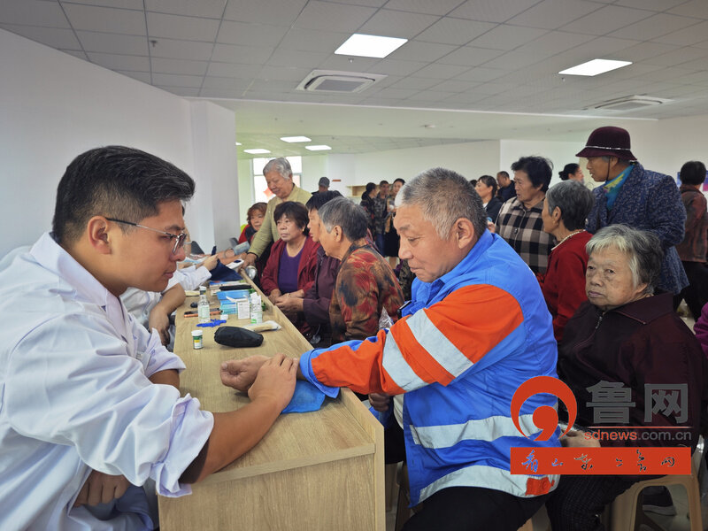 烟台蓬莱:登州街道社区卫生服务中心开展敬老月系列活动