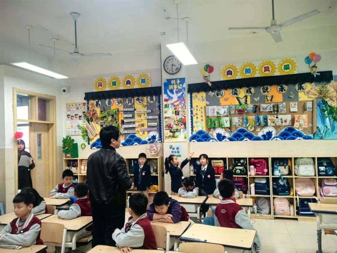 深耕班本课程沃土,绘就多元成长画卷——济南高新区凤凰路小学各年级班本课程绽放育人新活力