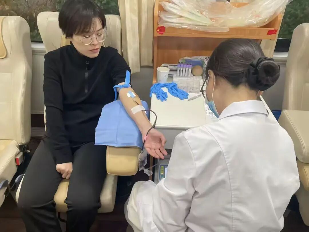 菏泽市定陶区半堤镇组织开展无偿献血活动