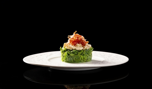 桃仁腊肠丝瓜尖