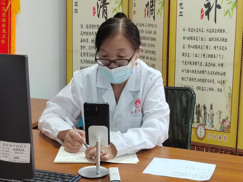 名医韩丽红:药王传中医院名老中医,善用膏方调慢病