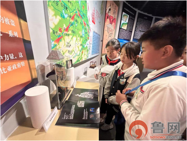 【全环境立德树人】胶州市开展“与流星邂逅”活动