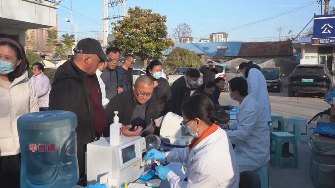 菏泽市传染病医院开展无偿献血活动