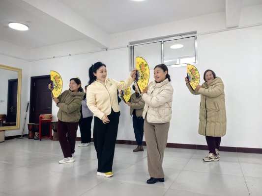 潍坊临朐柳山:基层文化指导员精准“艺”诊 焕发柳山乡村文化新活力