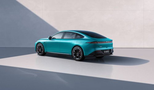 年轻人值得冲的首款新能源车!东风奕派 eπ007+ 配置远超预期