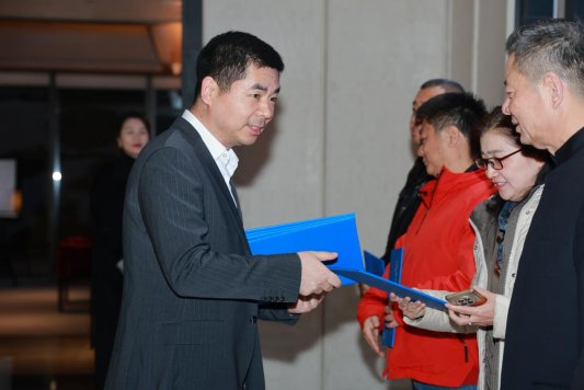 _cgi-bin_mmwebwx-bin_webwxgetmsgimg??&MsgID=734995223502155007&skey=@crypt_c3e8e611_3ab52b0e6bfbff70a16c9e5456ac9fc4&mmweb_appid=wx_webfilehelper_副本