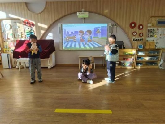 98081df52832272ca945d8156ab6d098_720