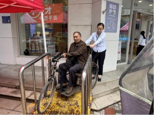 “心级服务”践承诺 温情故事暖人心