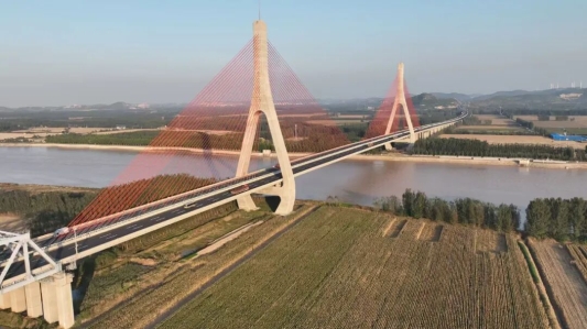 聊城东阿:以路为笔,绘就黄河畔发展新画卷