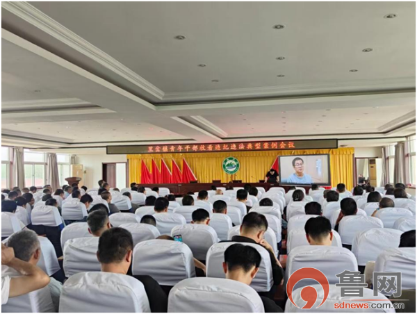胶州市里岔镇纪委:廉洁“双节”不打烊筑牢清廉“防护墙”