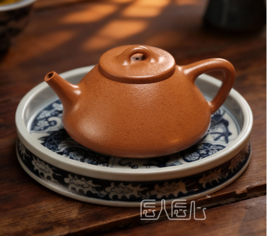 匠人匠心紫砂:守正创新承古法,原矿全手铸紫砂经典