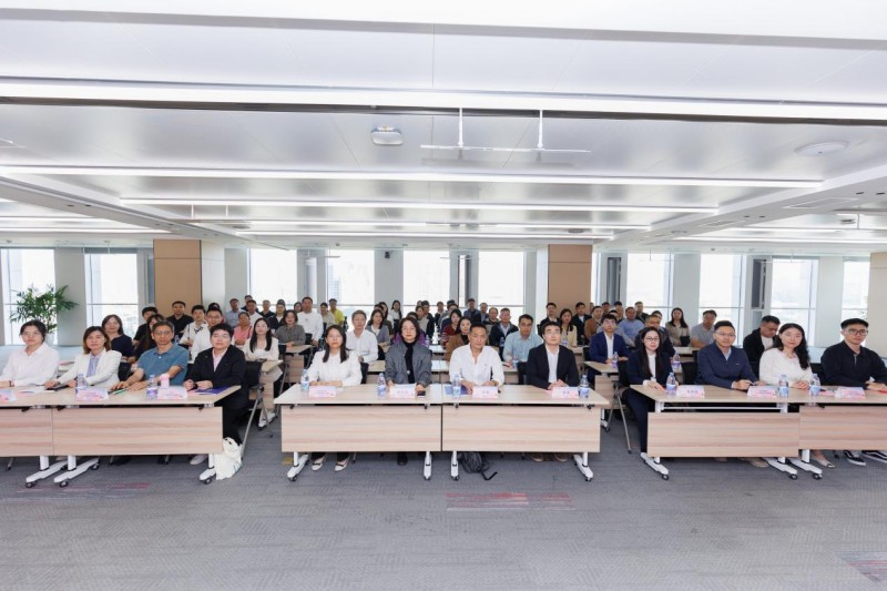 “美湾聚才・智创未来”白云区美丽健康 产业人力资源融合创新沙龙活动成功举办