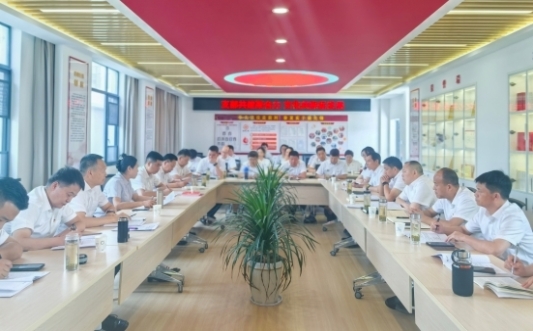 692543cb6b8e45156f34c68a_m