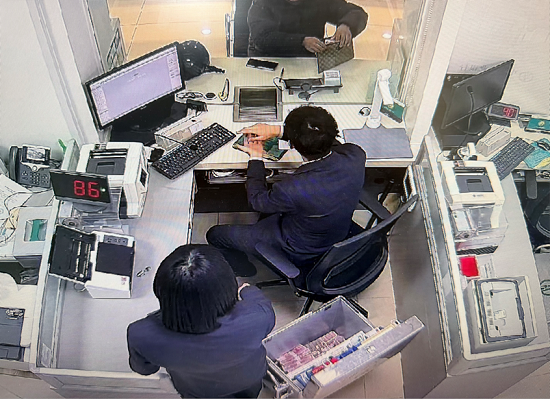 农行柜台为听障客户搭建沟通桥梁