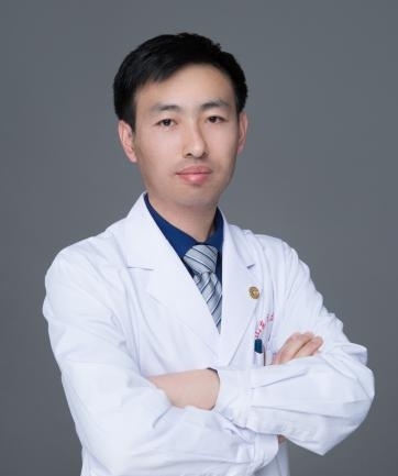 精研微创术 仁心护妇康——记山东省妇幼保健院妇科肿瘤综合诊治中心主任王继东