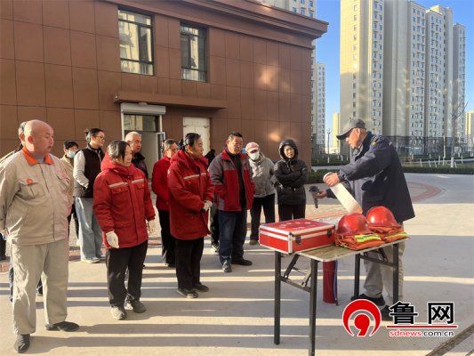 5f5e41a3753cb9c292141c3ac2142d42