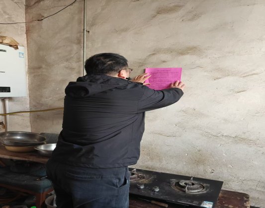 济南市莱芜区寨里镇唐王许村开展冬季防范一氧化碳中毒排查工作