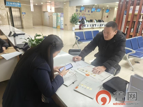 服务延伸无边界 “预警+帮办”让证照延续“零跑腿、零困扰”