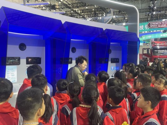 09b33a6898c6dad4709c1e5592094436