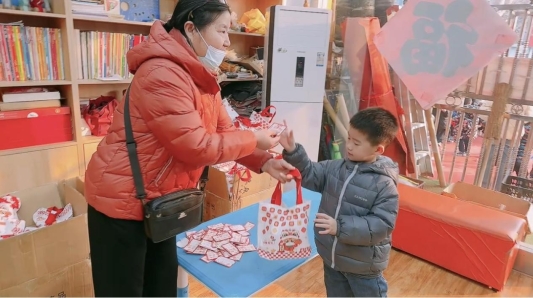 5f4a1dd9029c6d06bd1272901f38611e