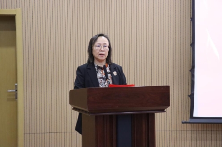 7f86124498123be0fb1603b137851c7e