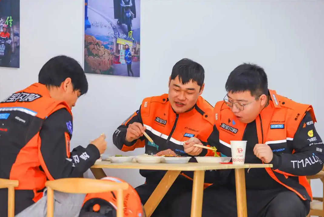 山东多地暖心打造骑手驿站 为新就业群体筑牢城市港湾