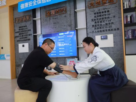 1fe35172def9c3675462d8d73b70063e