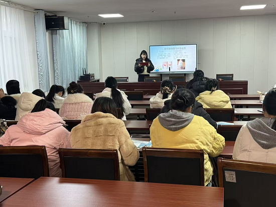 莒南县第五幼儿园开展教师专题培训活动