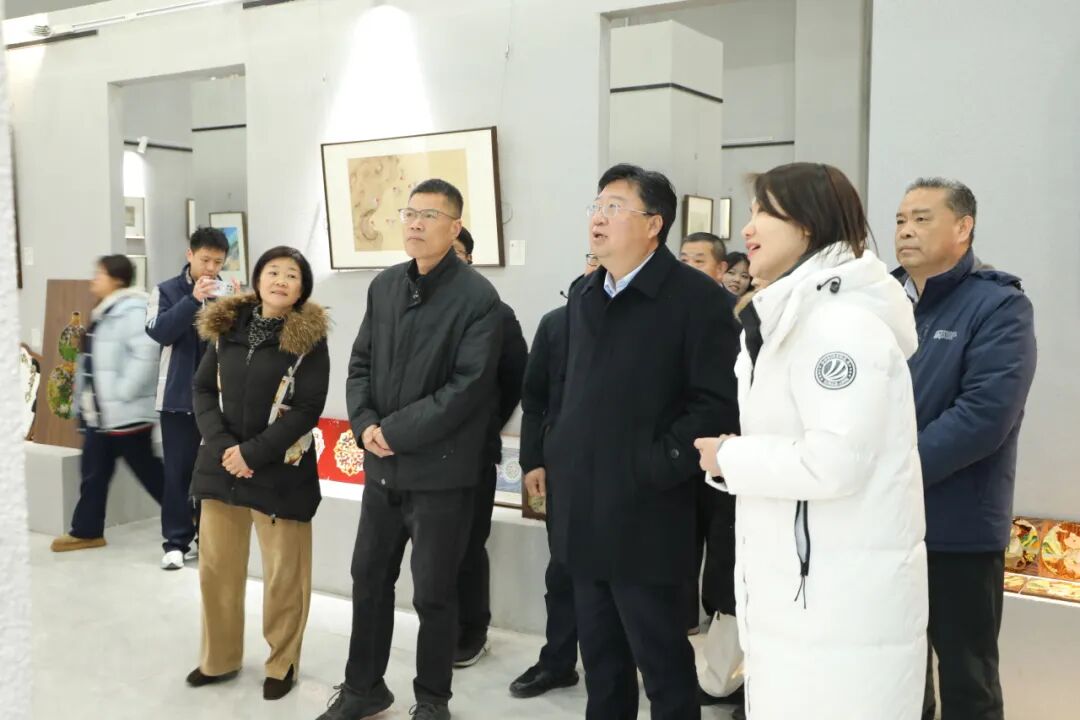 临沂艺术学校2023级3+2教学成果汇报展在校美术馆圆满举行