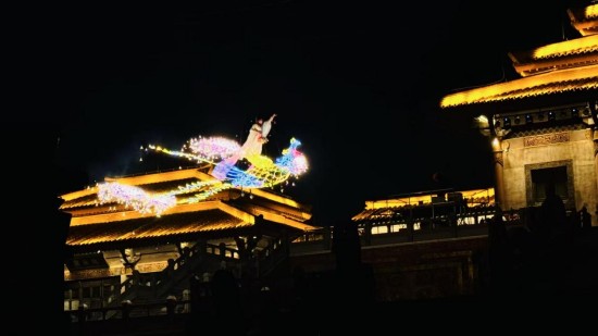 一步一景皆入戏，穿越千年见孝心——沉浸式情景剧《鹿乳奉亲》在郯国古城温情上演