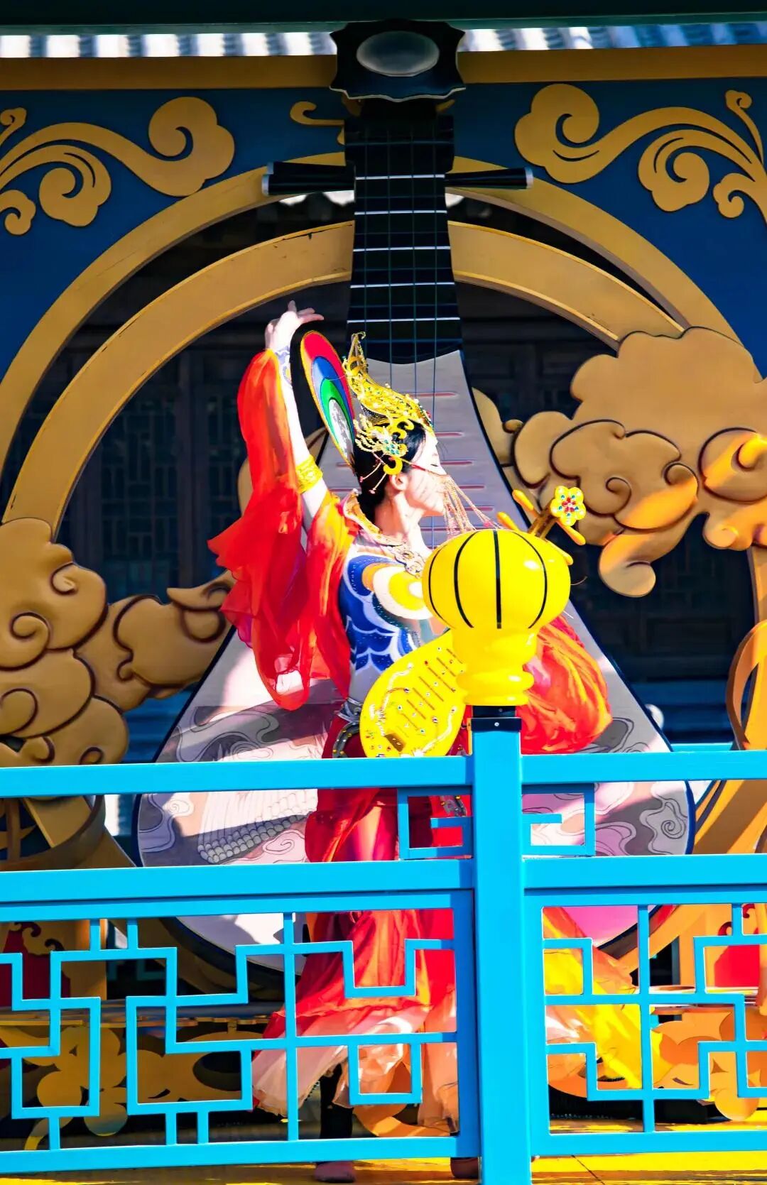 沂蒙彩虹小镇 ·彩虹不夜城jpg (5).jpg