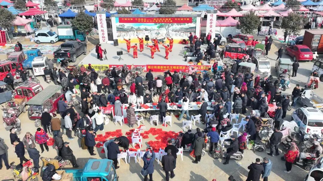 新春走基层|“我们的中国梦” 文化进万家沂河新区文化惠民年货大集走进相公大集