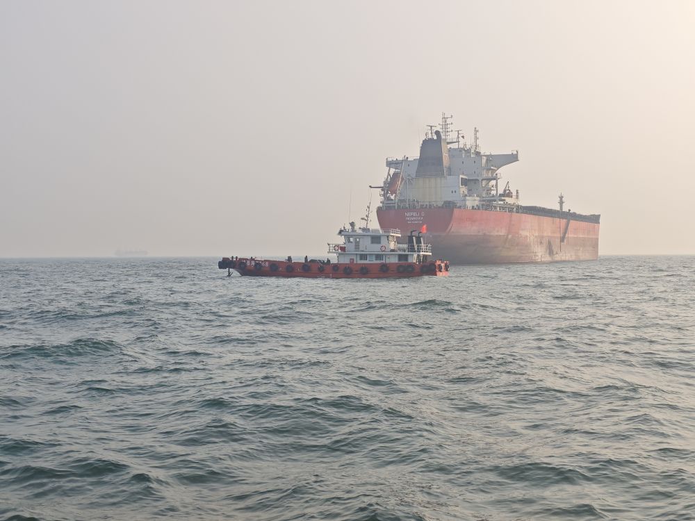 新春走基层·记者体验360行|和移民管理警察一起,守护“海上国门”