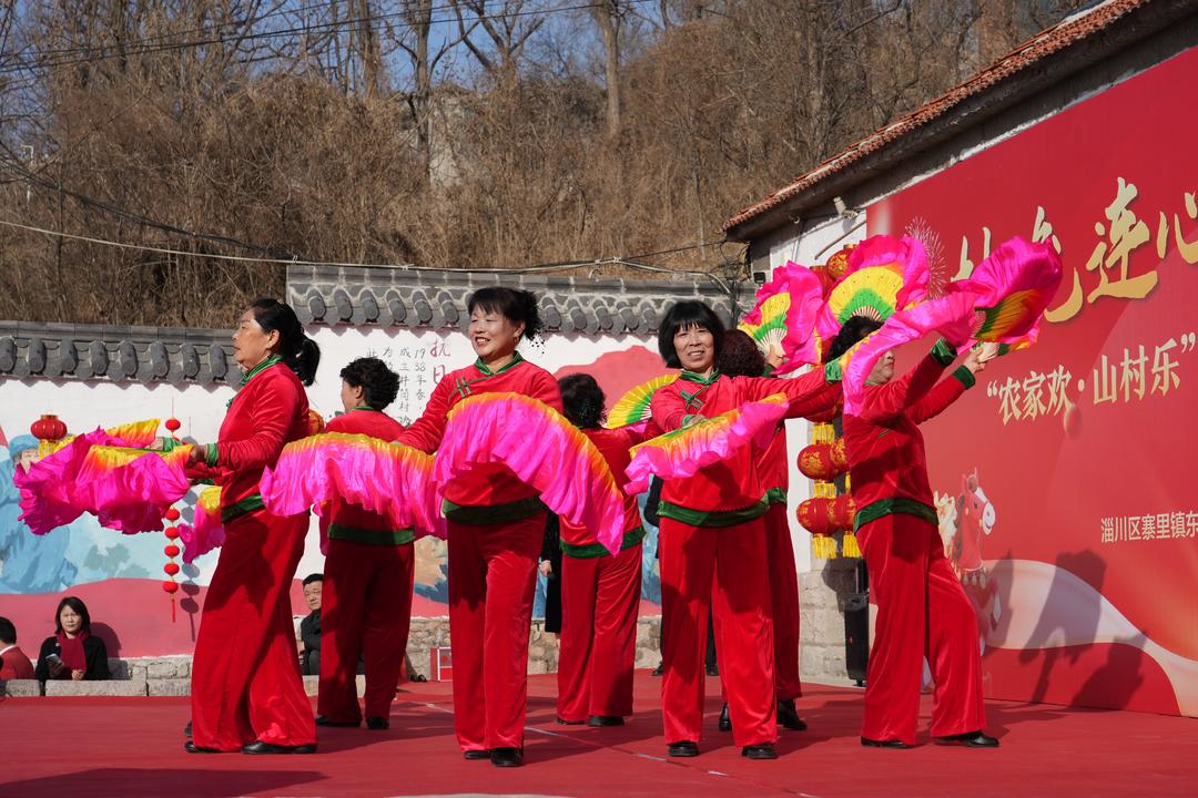 新春走基层丨“村晚”大联欢,村民当主角