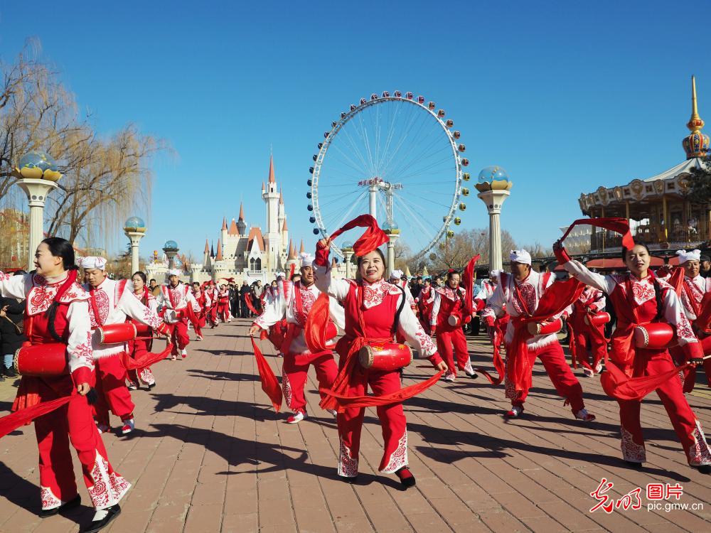 千年技艺焕新彩 民俗展演贺新春
