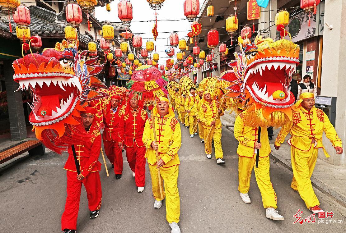 千年技艺焕新彩 民俗展演贺新春