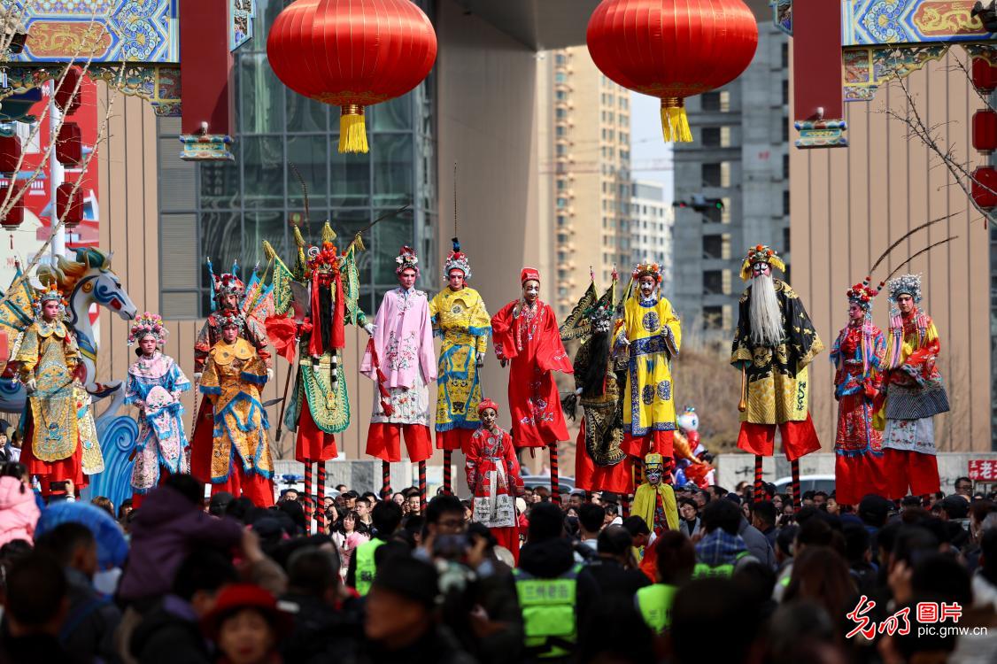 千年技艺焕新彩 民俗展演贺新春