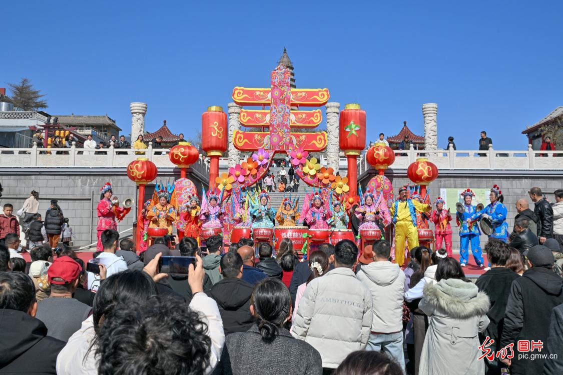 千年技艺焕新彩 民俗展演贺新春