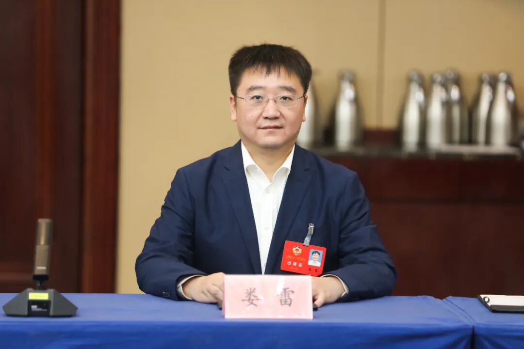 2025年度“德耀市南”先进典型娄雷:深耕公益14年 传爱于行不止步