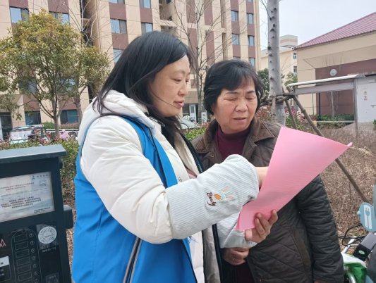 2b1db3330cdb37e629511b1c1c729674