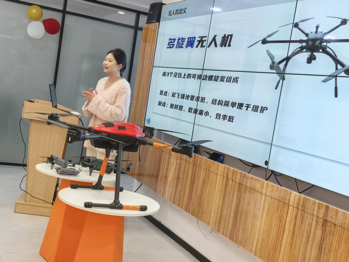 技启新春智赋新业市北区新春新兴技能公益培训温情启幕(图2)