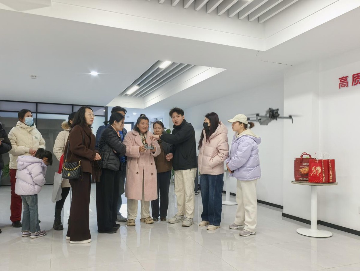 技启新春智赋新业市北区新春新兴技能公益培训温情启幕(图4)