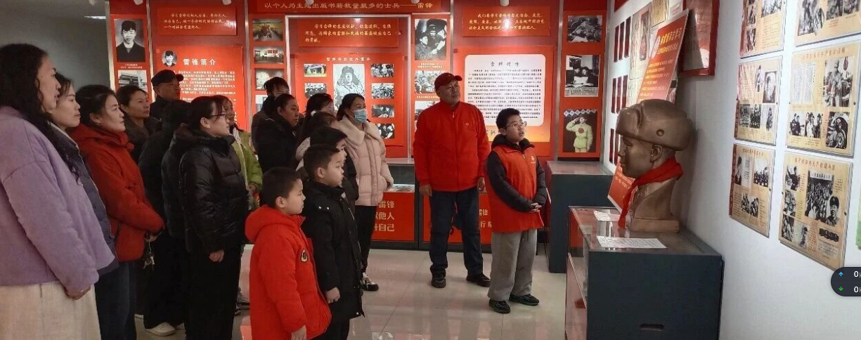 济宁太白湖新区许庄街道京杭佳苑社区开展“学习雷锋好榜样”主题宣讲活动