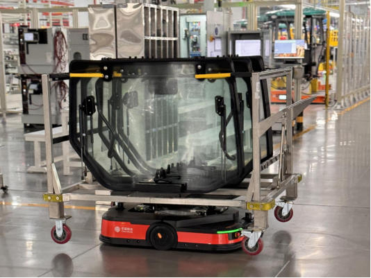 924c077b-2c88-46da-9a58-c12d687bcd4c