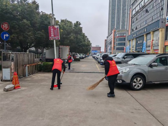 罗庄农商银行用实际行动书写新时代雷锋故事