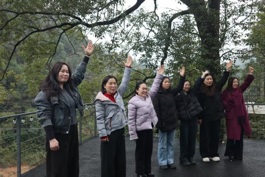 f42ad2655ad55a494ead982f414f4769